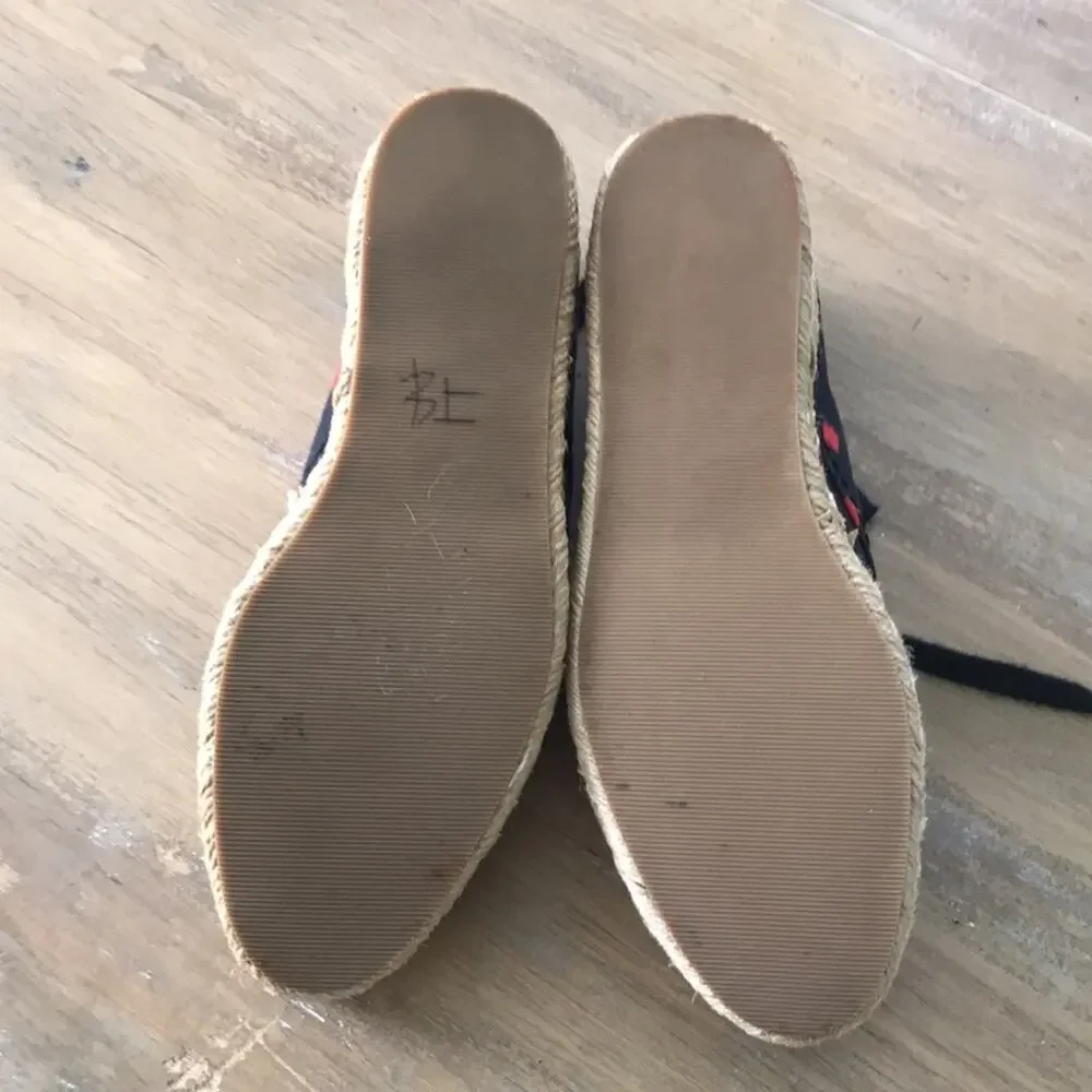 Alice + Olivia size 40